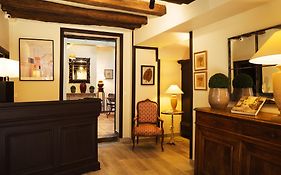 Hotel Du Cygne Paris